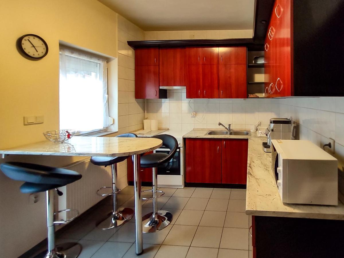 Afrodite Apartmanhaz 埃格尔 外观 照片